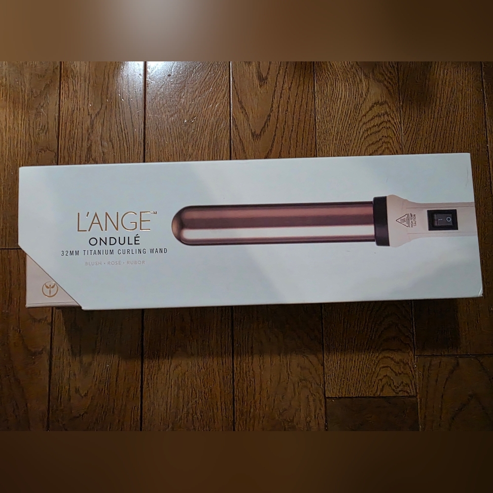 Lange L'ange Lustre 32mm 1.25” Titanium Wand Pink With Glove